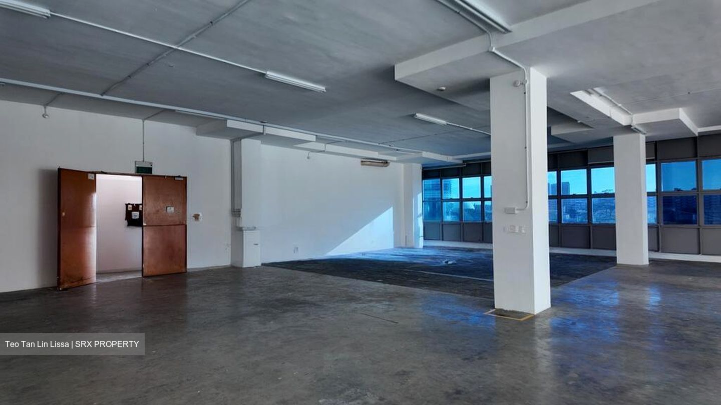 Uni-tech Centre (D22), Factory #630586631